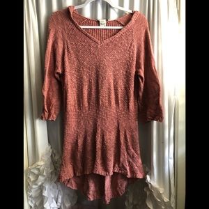 High/low sweater with hood